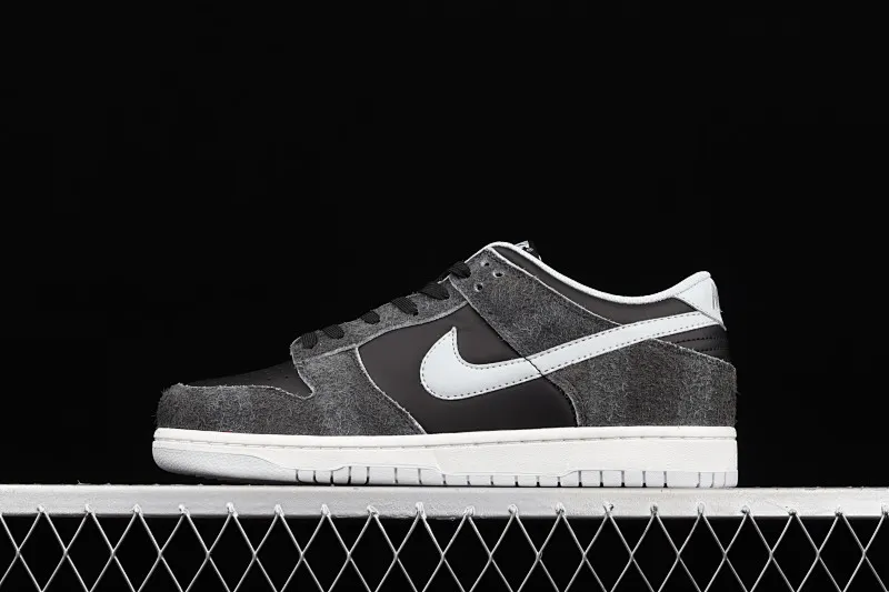 All Categories Nk SB Dunk Series Nk SB Dunk Low Low-top Sneakers J Version Nk SB Dunk Low Russet Cedar Dunk Series Retro Low-top Casual Sports Skateboard Shoes DH7913-001